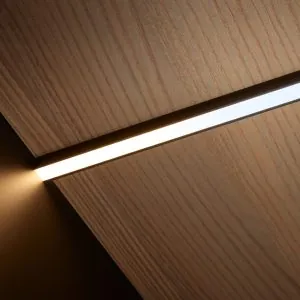 L214_NEGRO_DUAL_AMBIENTE